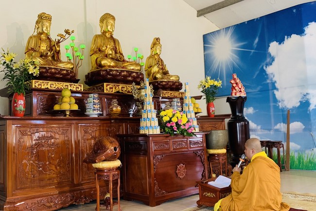 One - Day Retreat at Dong Cao pagoda