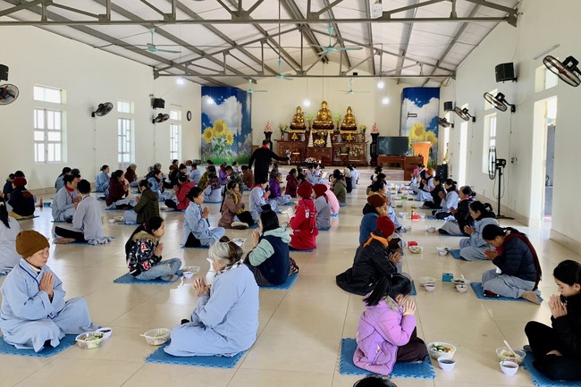One - Day Retreat at Dong Cao pagoda