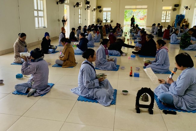 One - Day Retreat at Dong Cao pagoda