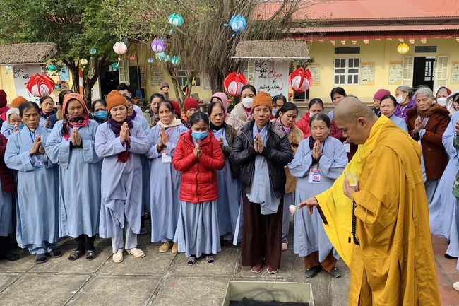 One - Day Retreat at Dong Cao pagoda