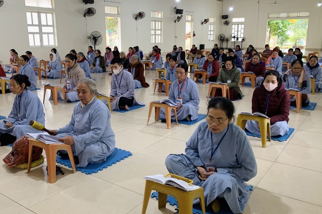One - Day Retreat at Dong Cao pagoda