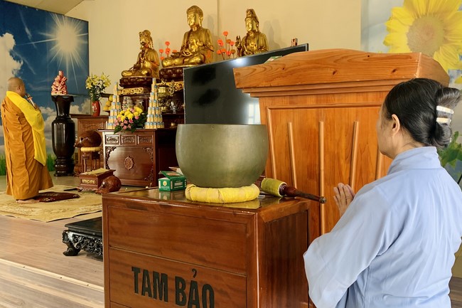 One - Day Retreat at Dong Cao pagoda