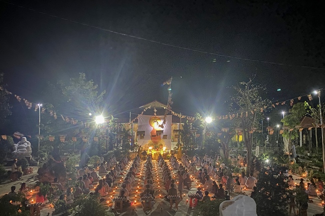 Candle Lighting Ritual to commemorate Amitabha’s Buddha at Suoi Phap Pagoda, Tay Ninh