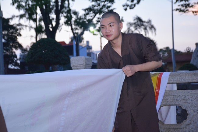 Affairs preparing for the Seven-Day Retreat and Amitabha Buddha’s Birthday anniversary (part 1)