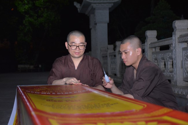 Affairs preparing for the Seven-Day Retreat and Amitabha Buddha’s Birthday anniversary (part 1)