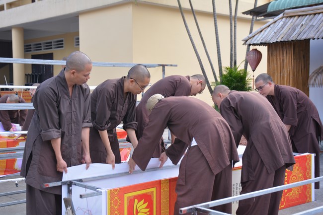 Affairs preparing for the Seven-Day Retreat and Amitabha Buddha’s Birthday anniversary (part 1)