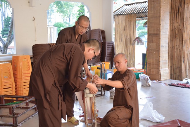 Affairs preparing for the Seven-Day Retreat and Amitabha Buddha’s Birthday anniversary (part 1)