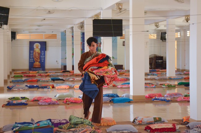 Affairs preparing for the Seven-Day Retreat and Amitabha Buddha’s Birthday anniversary (part 1)