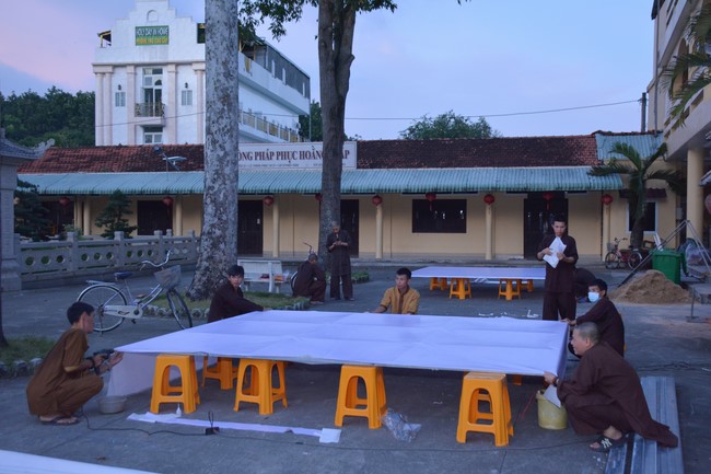 Affairs preparing for the Seven-Day Retreat and Amitabha Buddha’s Birthday anniversary (part 1)