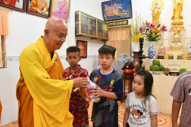 The 10th One-Day Retreat at Minh Chat Ashram in Can Tho