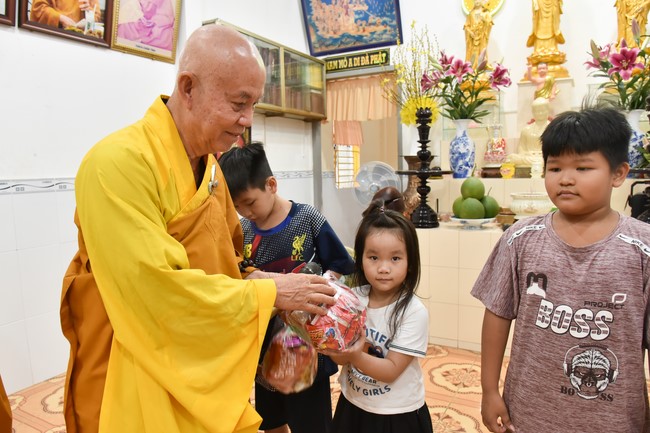 The 10th One-Day Retreat at Minh Chat Ashram in Can Tho