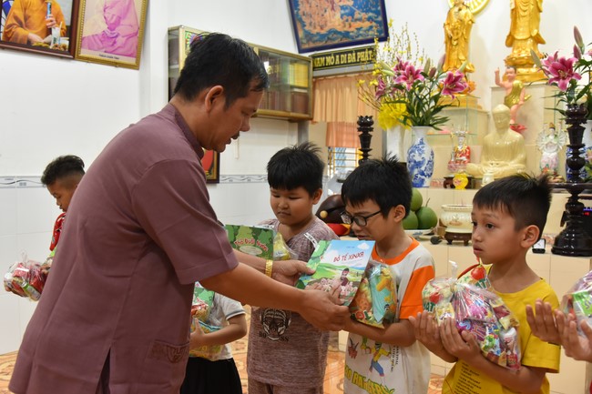 The 10th One-Day Retreat at Minh Chat Ashram in Can Tho