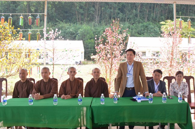 Handover ceremony of living quarter for Hoa Dao Kindergarten in Dak Glong district, Dak Nong province