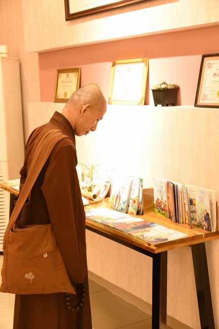 Giới thiệu ấn phẩm mới: Bộ sách “Pháp Vị”