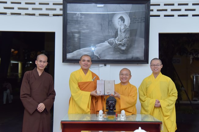 Giới thiệu ấn phẩm mới: Bộ sách “Pháp Vị”