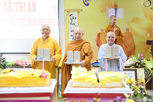 Giới thiệu ấn phẩm mới: Bộ sách “Pháp Vị”