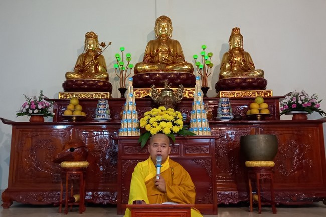 Repentant Ceremony at Dong Cao pagoda