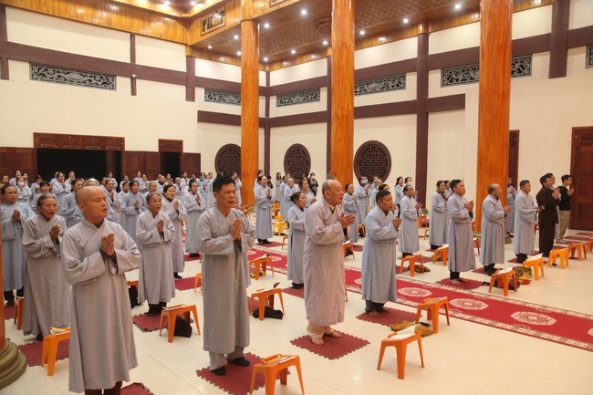 Repentant Ceremony at Giai Lam Temple – Ha Tinh