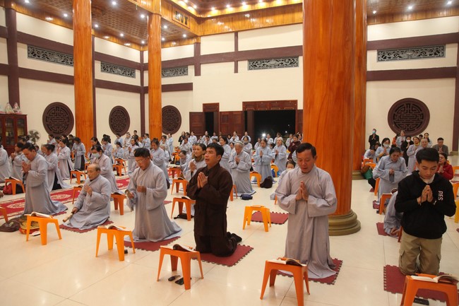 Repentant Ceremony at Giai Lam Temple – Ha Tinh