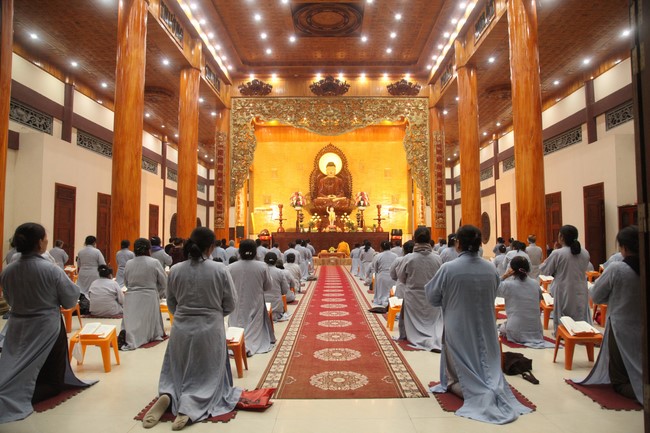 Repentant Ceremony at Giai Lam Temple – Ha Tinh