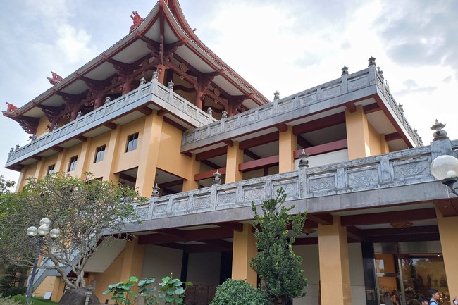 Viếng thăm các chùa ở Hóc Môn, Thủ Đức, Q2 TP. HCM