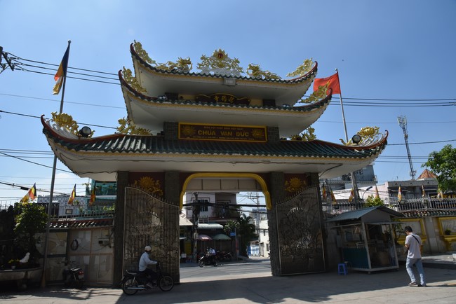 Viếng thăm các chùa ở Hóc Môn, Thủ Đức, Q2 TP. HCM