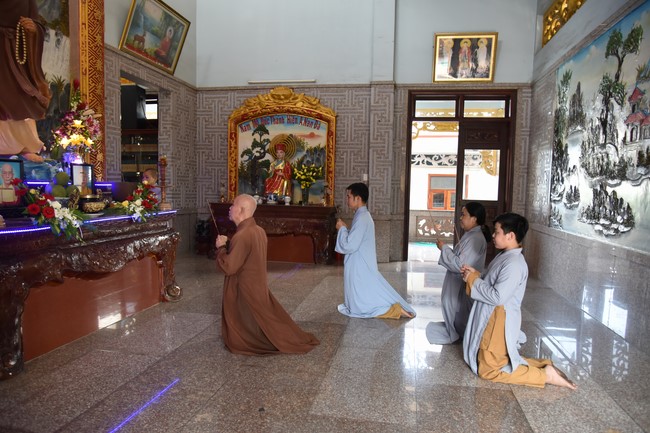 Viếng thăm các chùa ở Hóc Môn, Thủ Đức, Q2 TP. HCM