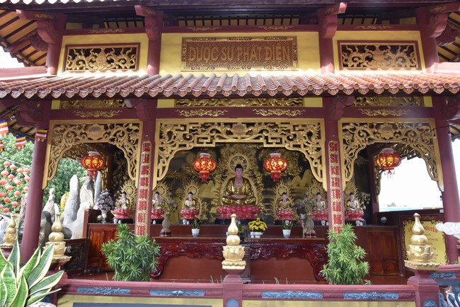 Viếng thăm các chùa ở Hóc Môn, Thủ Đức, Q2 TP. HCM