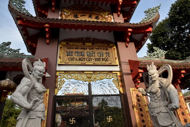 Viếng thăm các chùa ở Hóc Môn, Thủ Đức, Q2 TP. HCM