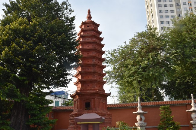 Viếng thăm các chùa ở Hóc Môn, Thủ Đức, Q2 TP. HCM