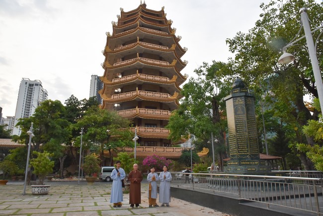 Viếng thăm các chùa ở Hóc Môn, Thủ Đức, Q2 TP. HCM