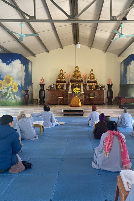 Charity activities towards Buddha's Enlightenment Day at Dong Cao Pagoda, Thanh Hoa