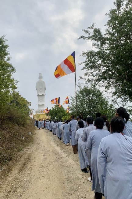 Ceremony of seating Buddha Statue and giving charity gifts of Hoa Phuc Pagoda, Ha Noi