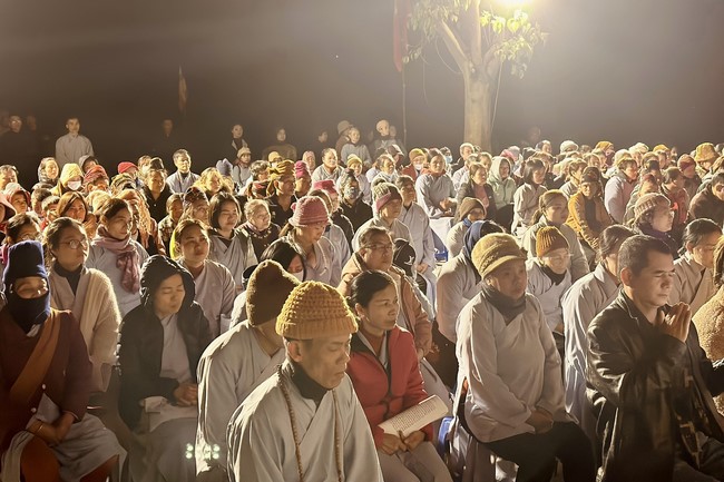 Ceremony of seating Buddha Statue and giving charity gifts of Hoa Phuc Pagoda, Ha Noi