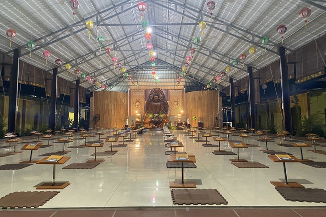 Repentant ceremony at Suoi Phap Pagoda