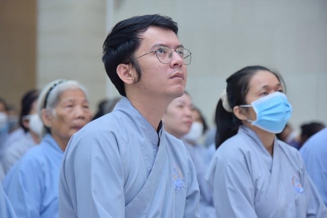 Tu niệm Phật một ngày