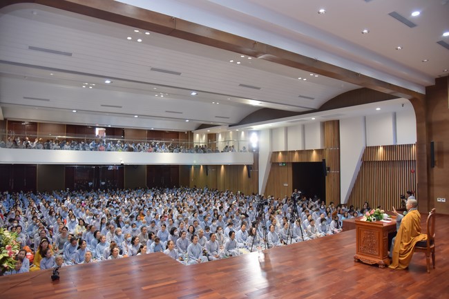 Tu niệm Phật một ngày