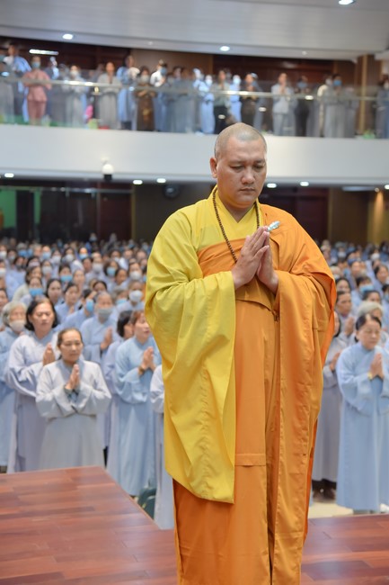 Tu niệm Phật một ngày