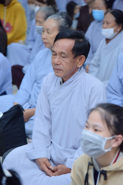 Tu niệm Phật một ngày