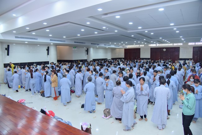 Tu niệm Phật một ngày