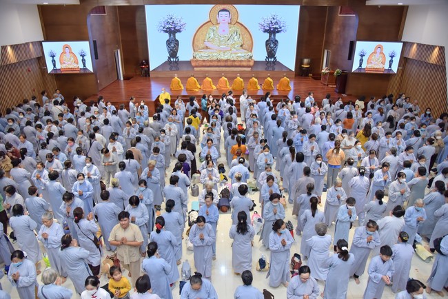 Tu niệm Phật một ngày