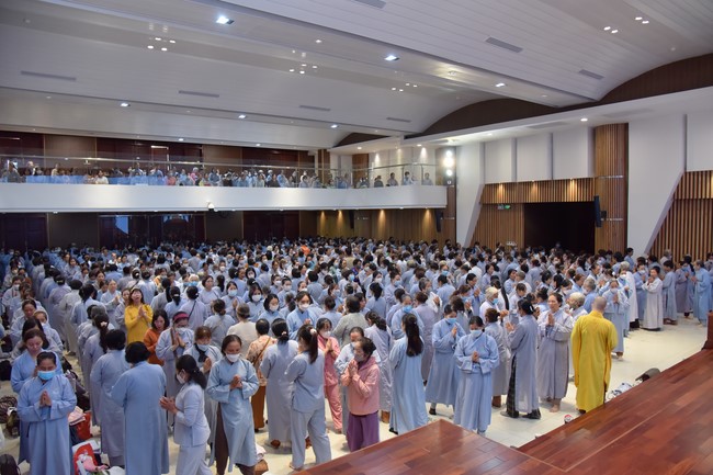 Tu niệm Phật một ngày