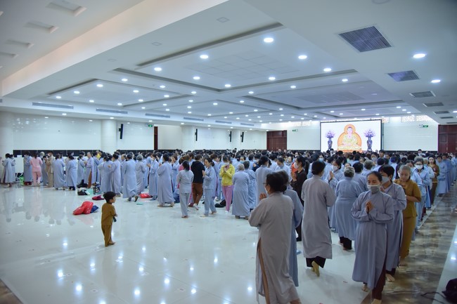 Tu niệm Phật một ngày