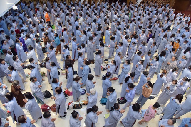 Tu niệm Phật một ngày