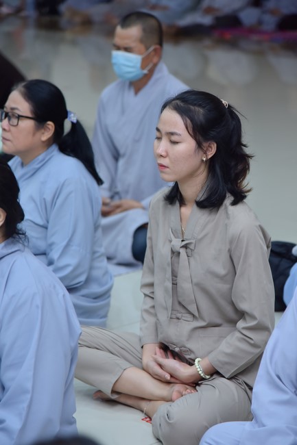 Tu niệm Phật một ngày