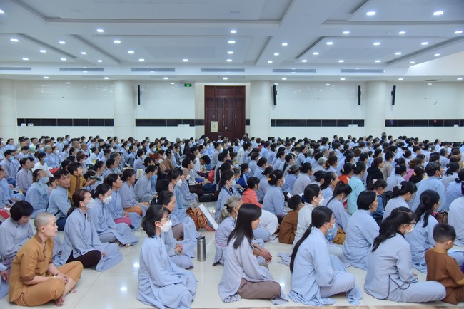 Tu niệm Phật một ngày