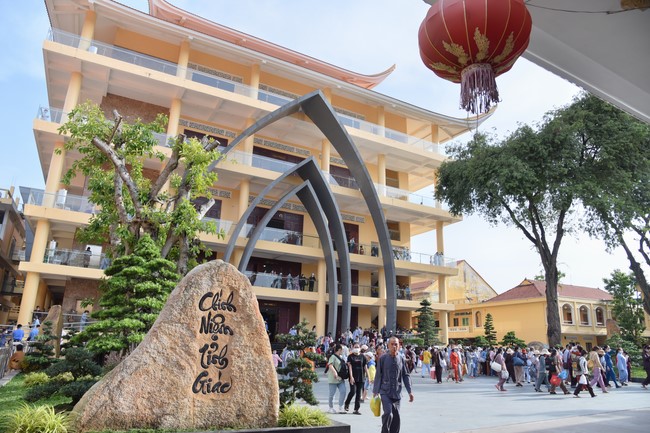 Tu niệm Phật một ngày