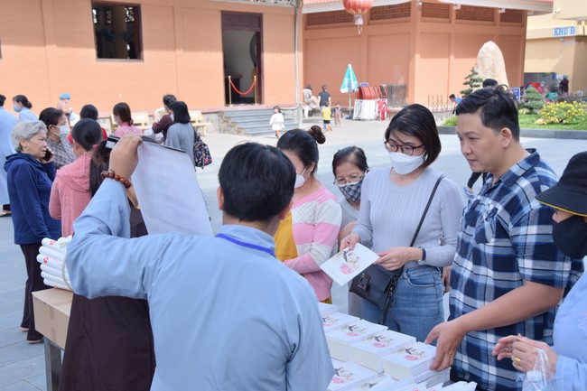 Tu niệm Phật một ngày