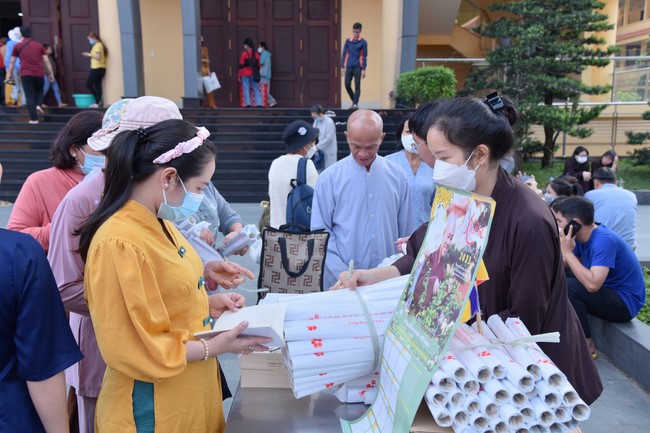 Tu niệm Phật một ngày