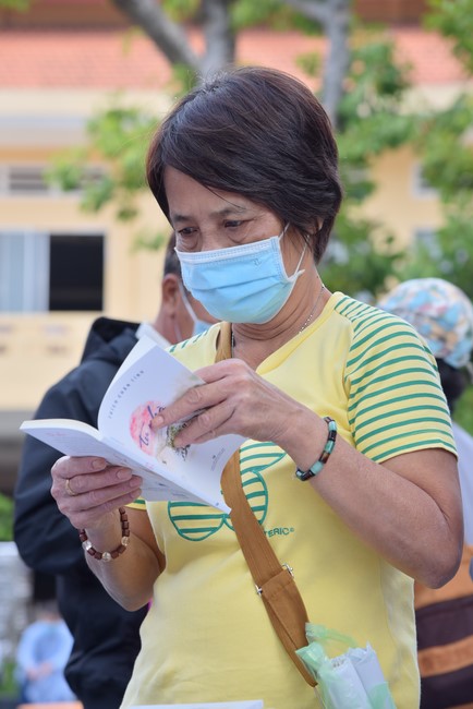 Tu niệm Phật một ngày